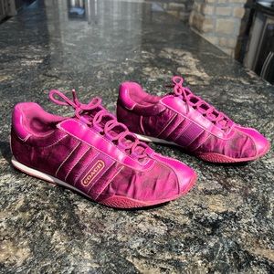 Womens Coach Kirby Shoes tennis sneakers
Purple/Pink/Maroon Size 8